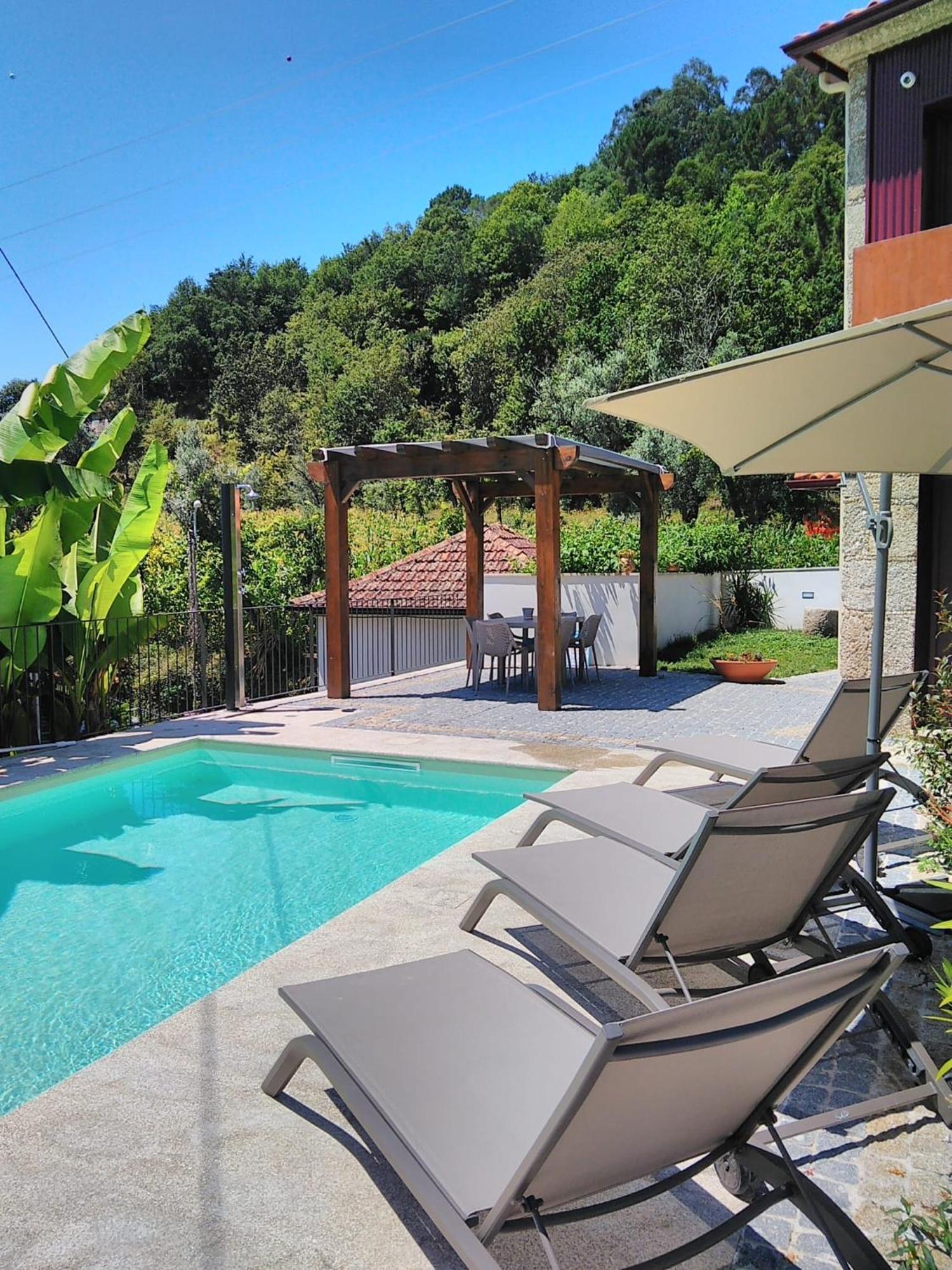 Refugio Do Abade Villa แตร์ฮัส เจ บอว์โร ภายนอก รูปภาพ